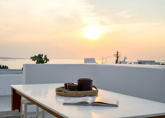 Simple House Mykonos Sunset *